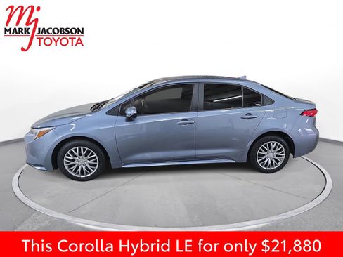 Used 2023 Toyota Corolla LE image 14