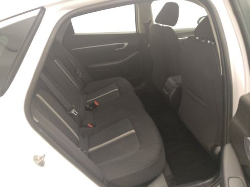 Used 2025 Hyundai Sonata SEL FWD image 19