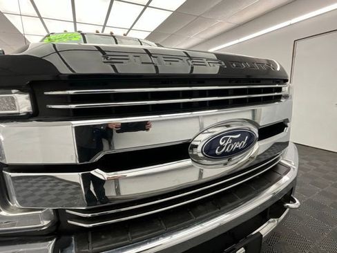 Used 2017 Ford F450 Lariat w/ Lariat Ultimate Package image 24
