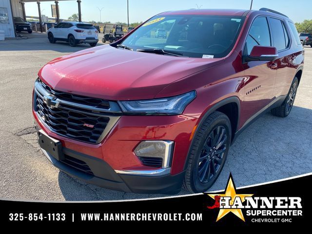 Used 2023 Chevrolet Traverse RS FWD image 1