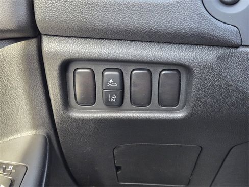 Used 2024 Mitsubishi Outlander Sport ES image 24