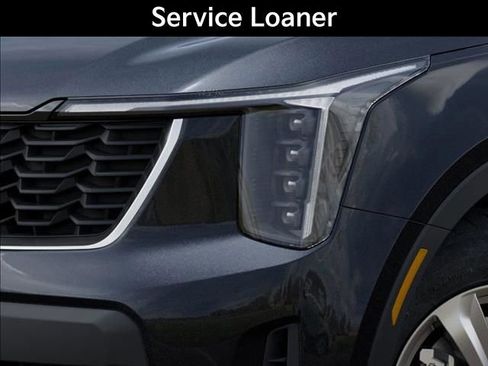 New 2026 Kia Sorento LX FWD image 10