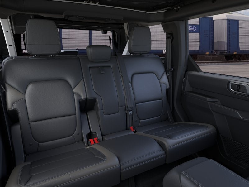 Used 2026 Ford Bronco Outer Banks AWD/4WD image 12