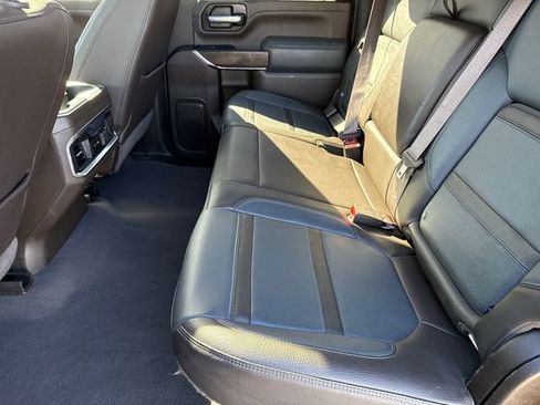 Used 2022 GMC Sierra 2500 Denali image 15