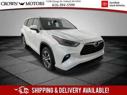 Used 2022 Toyota Highlander XLE