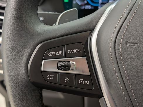 Certified 2023 BMW X5 xDrive45e w/ Luxury Seating Package image 19