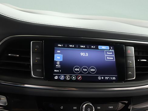 Used 2024 Buick Enclave Premium w/ LPO, Black Accent Package AWD/4WD image 14