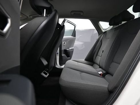 Used 2025 Kia K4 FWD image 17