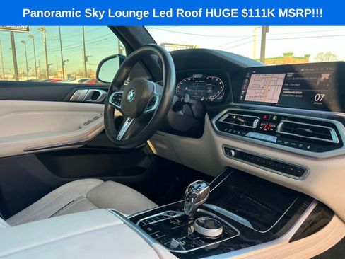 Used 2021 BMW X7 M50i w/ Dynamic Handling Package image 44