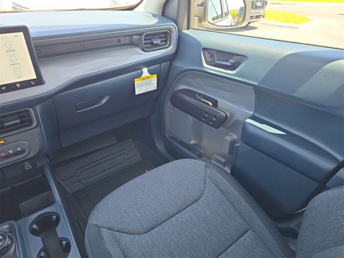 New 2025 Ford Maverick XLT w/ XLT Luxury Package image 12