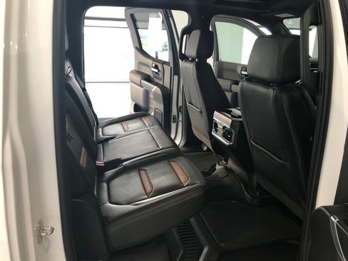Used 2021 GMC Sierra 1500 AT4 w/ AT4 Premium Package image 16