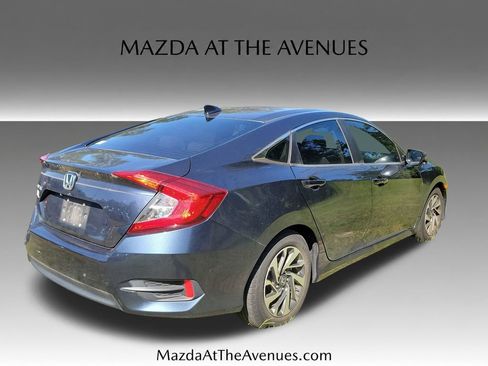 Used 2017 Honda Civic EX image 18