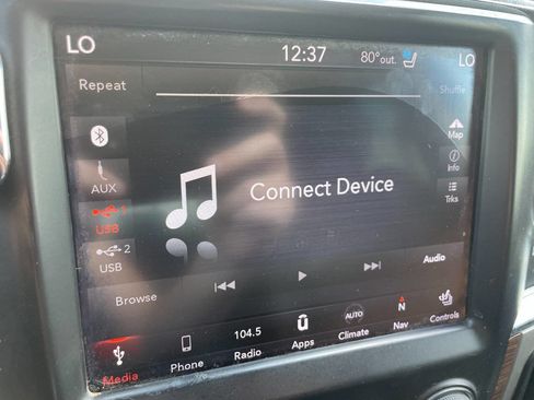 Used 2018 RAM 3500 Laramie image 36