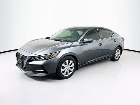 Used 2023 Nissan Sentra S image 3