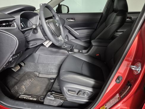 New 2026 Toyota Corolla Cross XLE image 18