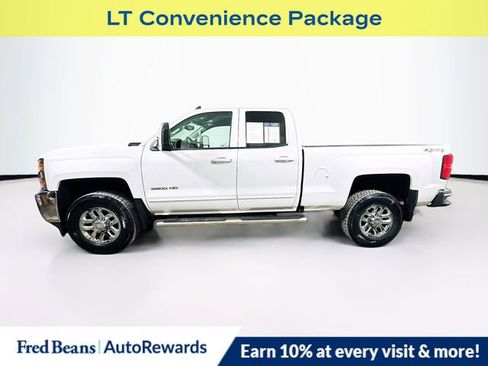 Used 2016 Chevrolet Silverado 2500 LT w/ LT Convenience Package image 4