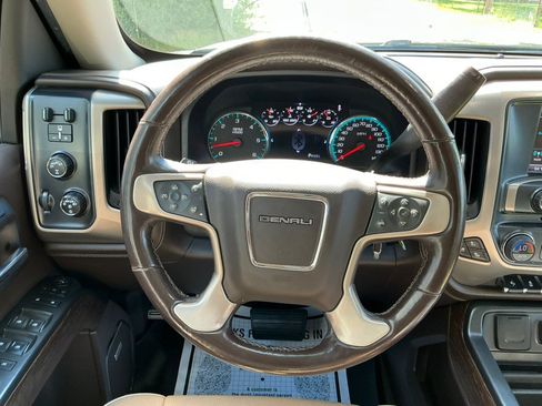 Used 2017 GMC Sierra 1500 Denali w/ Denali Ultimate Package AWD/4WD image 33