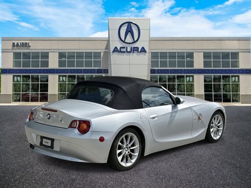 Used 2004 BMW Z4 2.5i image 6