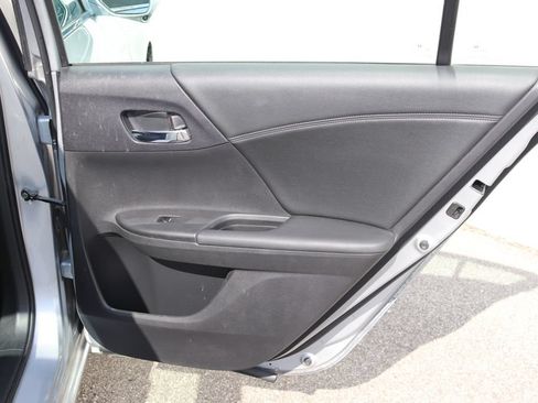 Used 2013 Honda Accord EX-L image 27