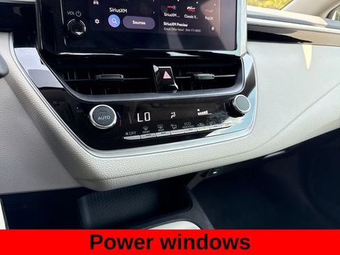 Used 2025 Toyota Corolla LE FWD image 19