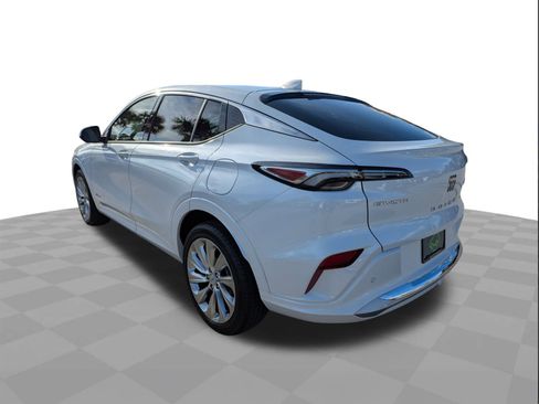 Certified 2024 Buick Envista Avenir image 6