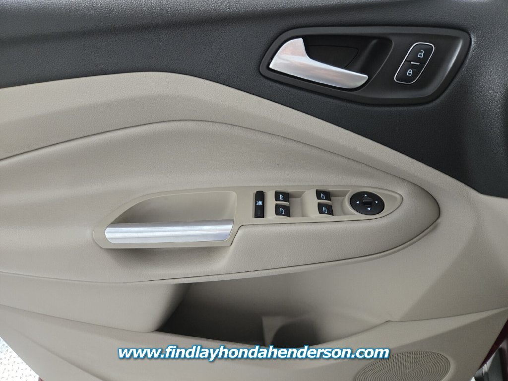 Used 2017 Ford Escape SE FWD image 24