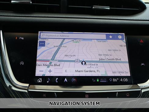 Used 2020 Cadillac XT6 Premium Luxury AWD/4WD image 3