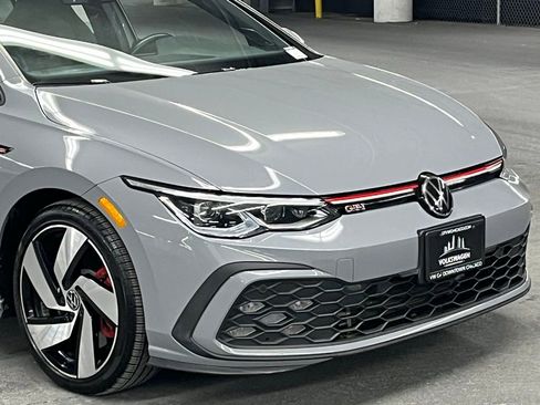 Used 2022 Volkswagen GTI SE image 37