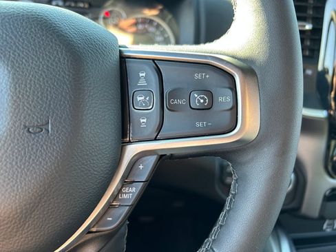 New 2026 RAM 1500 Big Horn AWD/4WD image 18