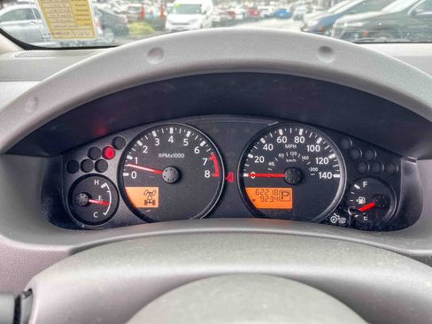 Used 2021 Nissan Frontier SV image 10