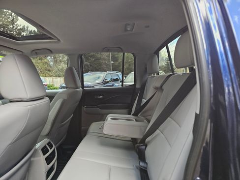 Used 2021 Honda Ridgeline RTL-E image 19