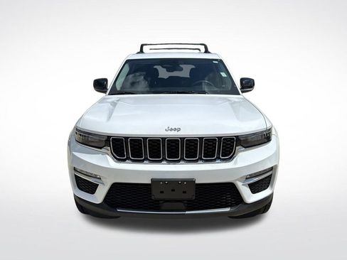 Used 2023 Jeep Grand Cherokee Limited AWD/4WD image 3