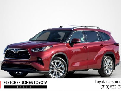 Used 2023 Toyota Highlander Limited