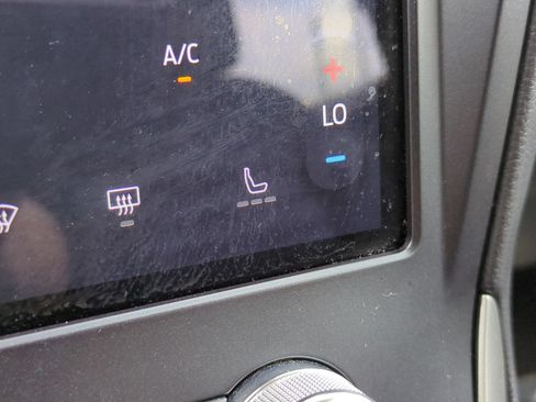 Used 2024 Ford Edge SEL AWD/4WD image 22