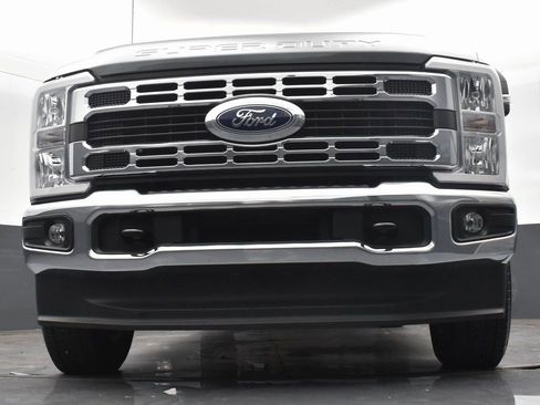Used 2024 Ford F250 XLT image 16