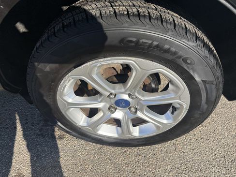 Used 2018 Ford EcoSport SE w/ SE Convenience Package image 10