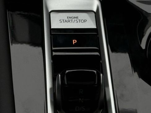 New 2026 Volkswagen Atlas Cross Sport SEL image 17