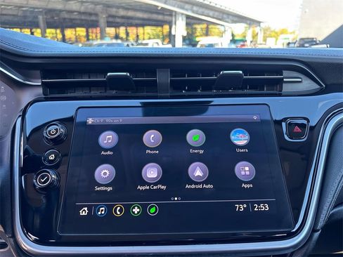 Used 2022 Chevrolet Bolt EUV LT w/ Comfort Package image 25