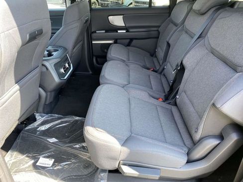 New 2025 Ford Expedition Max Active image 11