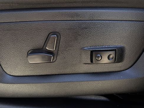 Used 2024 RAM 3500 Limited w/ Night Edition image 28