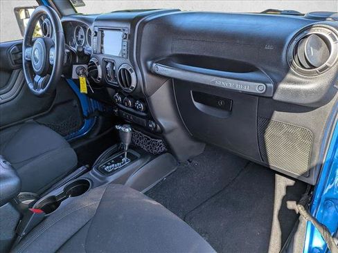 Used 2016 Jeep Wrangler Unlimited Sport w/ Quick Order Package 24S AWD/4WD image 18