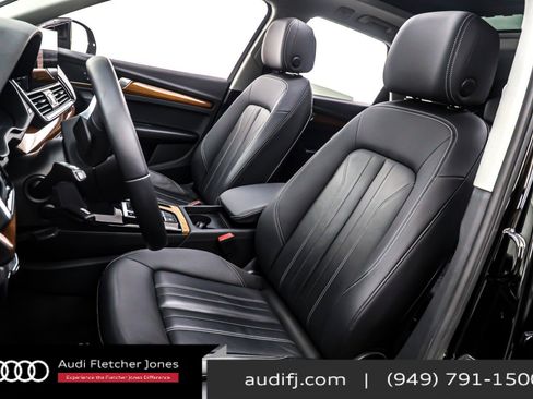 Used 2023 Audi Q5 2.0T Premium w/ Convenience Package image 17