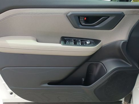 New 2026 Subaru Forester Premium AWD/4WD image 11