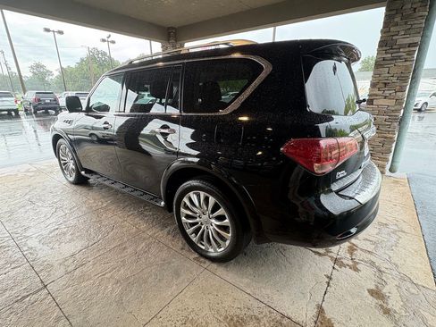 Used 2016 INFINITI QX80 4WD image 8