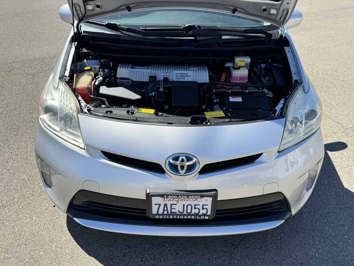 Used 2013 Toyota Prius Two FWD image 37