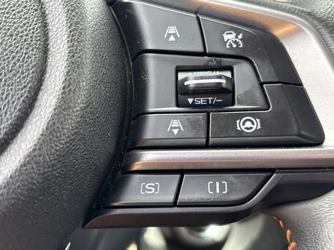 Used 2023 Subaru Crosstrek 2.5i Limited w/ Moonroof Package AWD/4WD image 18