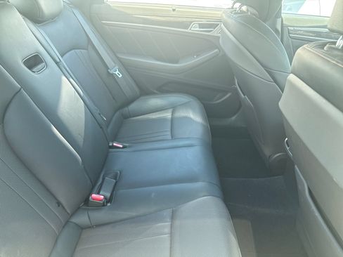Used 2019 Genesis G80 3.3T Sport AWD/4WD image 8