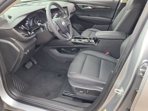 Used 2023 Buick Envision Essence image 22