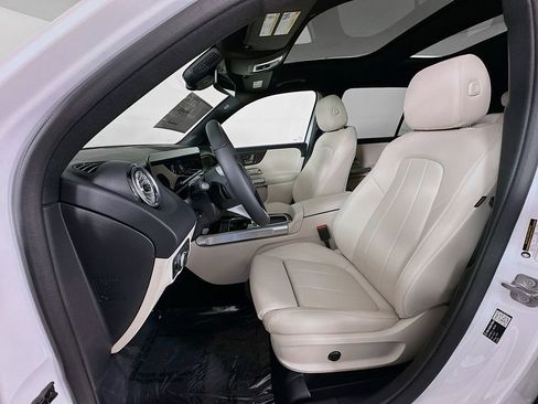 Used 2026 Mercedes-Benz GLB 250 image 20