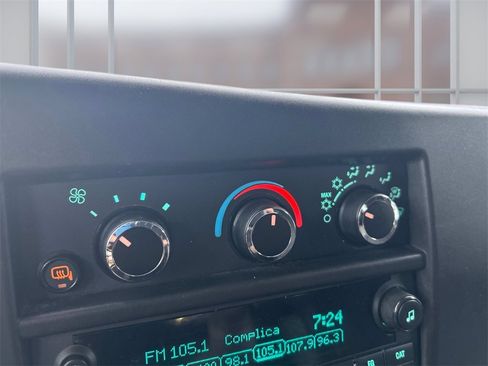 Used 2023 GMC Savana 2500 w/ Driver Convenience Package image 25